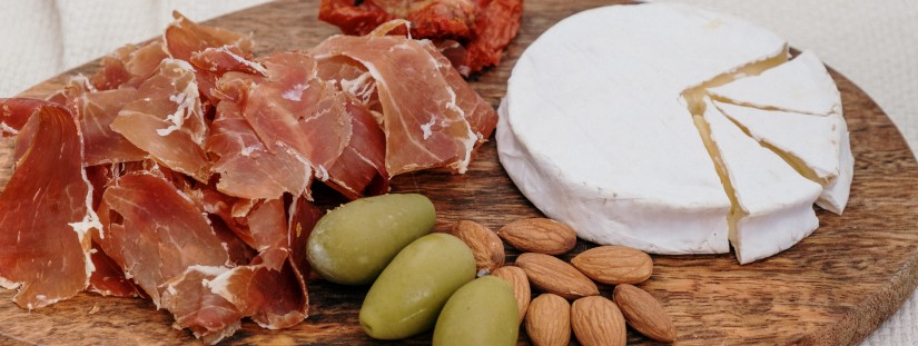header Cold cuts and dairy products